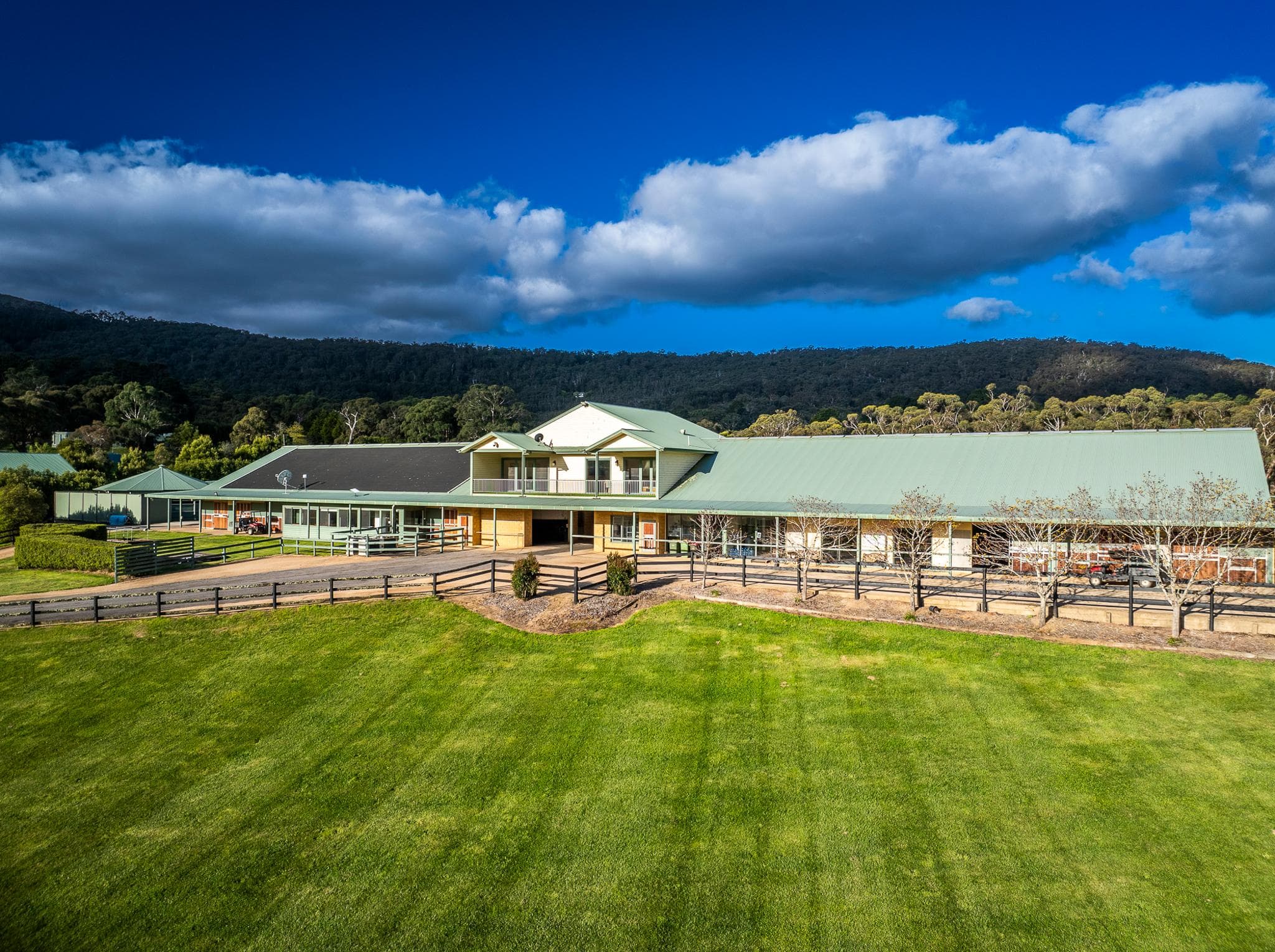 Macedon Lodge